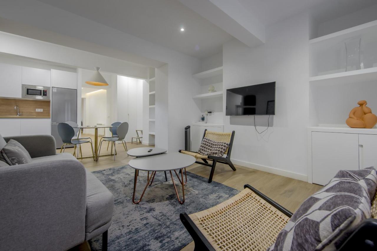 Nuevo Piso Para 7 En El Corazon Del Rastro/Madrid Dış mekan fotoğraf