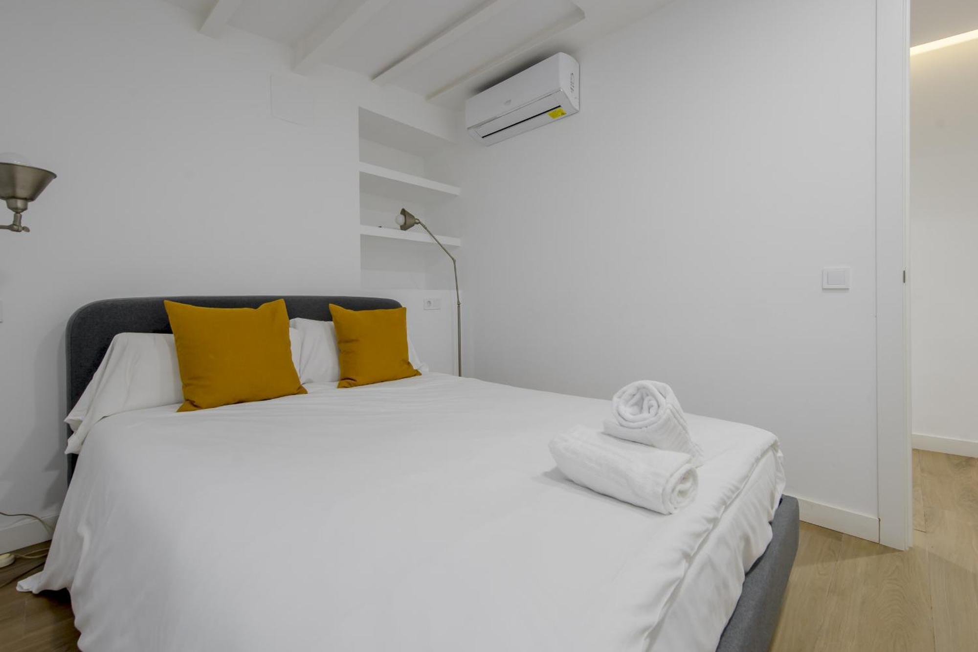 Nuevo Piso Para 7 En El Corazon Del Rastro/Madrid Dış mekan fotoğraf