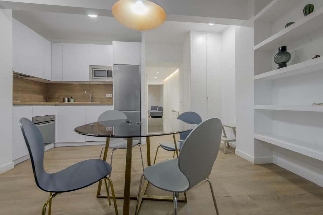 Nuevo Piso Para 7 En El Corazon Del Rastro/Madrid Dış mekan fotoğraf